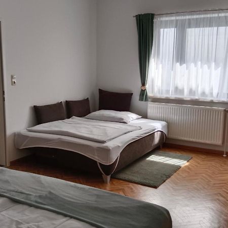 Appartment Weinbau Muellner Neusiedl am See Eksteriør billede