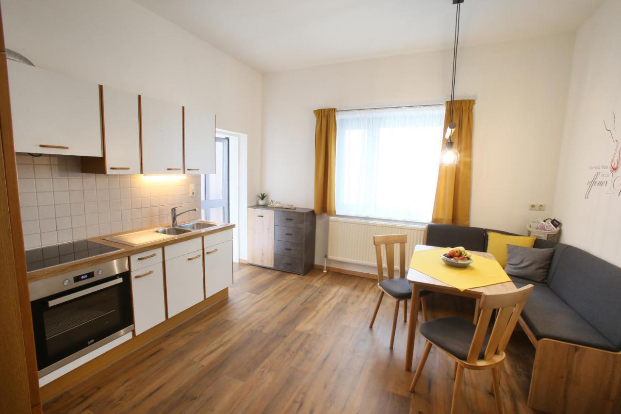 Appartment Weinbau Muellner Neusiedl am See Eksteriør billede